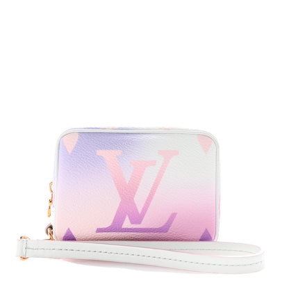 Louis Vuitton Monogram Giant Spring In The City Wapity Case Sunrise Pastel 1 of 7