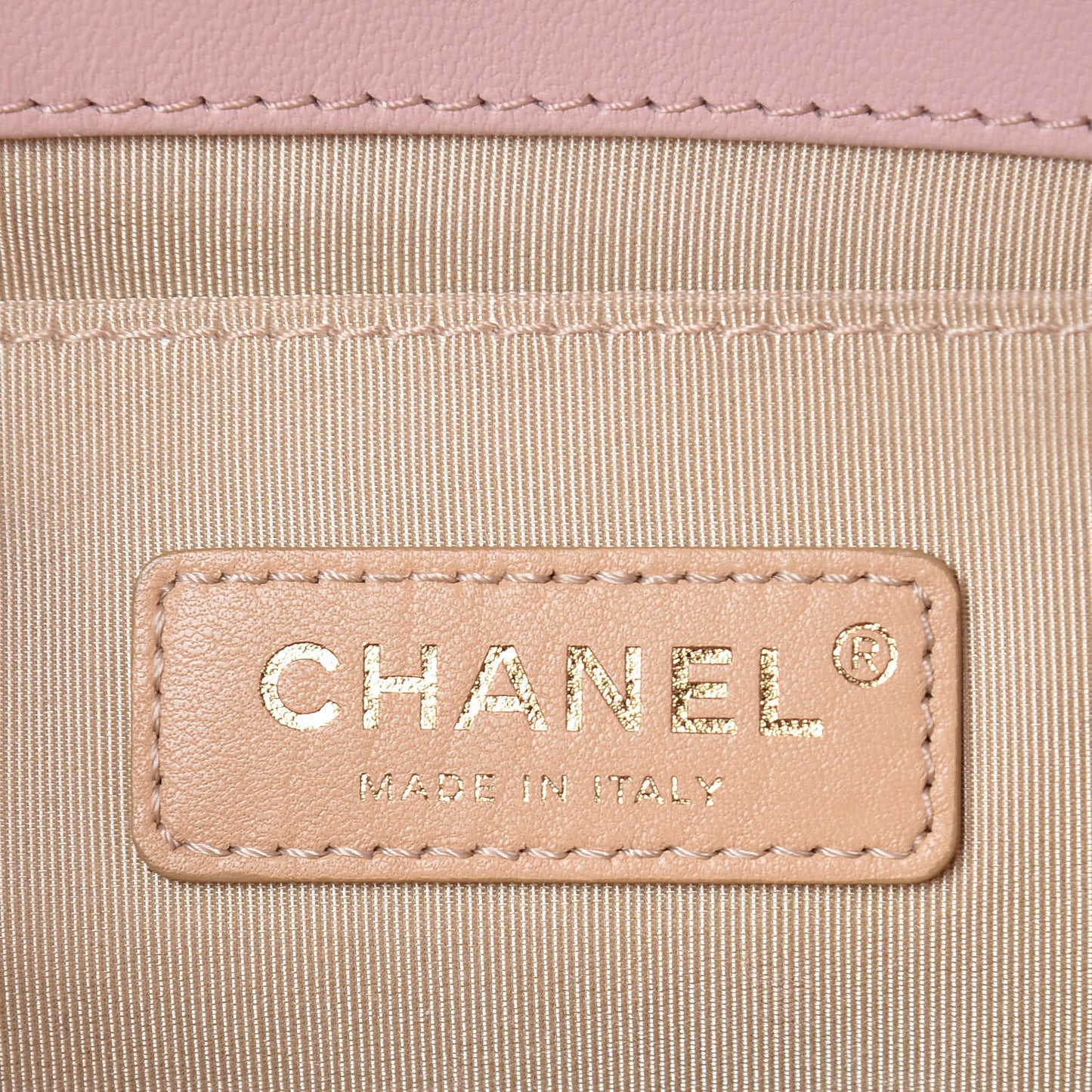 Lambskin Quilted Medium Chain Detail Boy Flap Light Pink