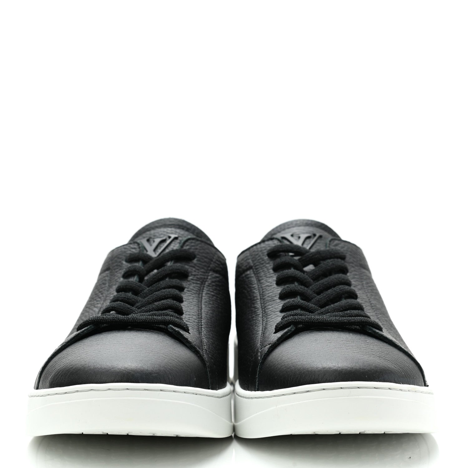 Louis Vuitton Mens Calfskin Resort Sneakers 11 Black 2 of 10