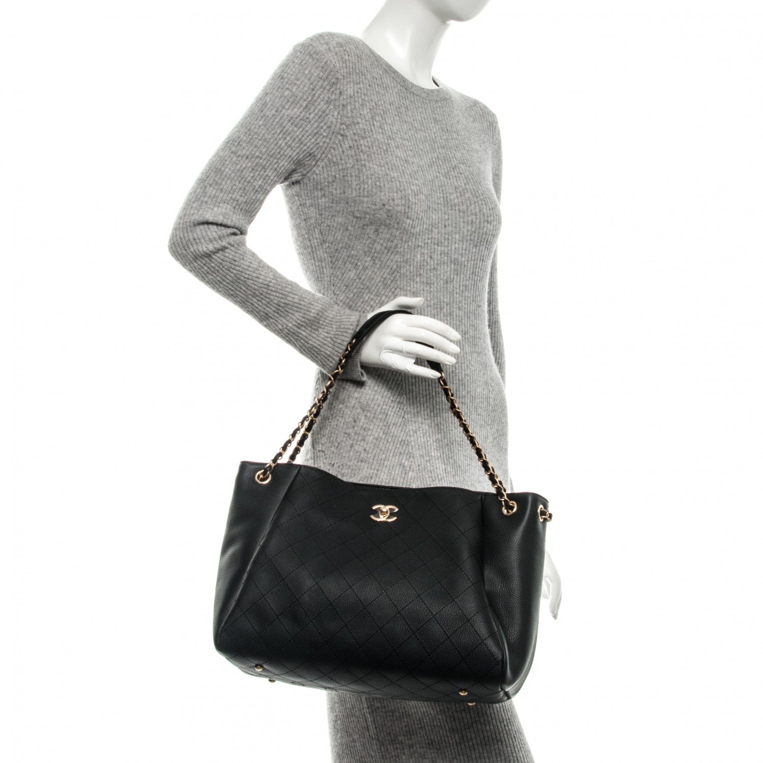 Chanel Grained Calfskin Quilted Large Supple Rock Shopping Tote Black 2 of 7