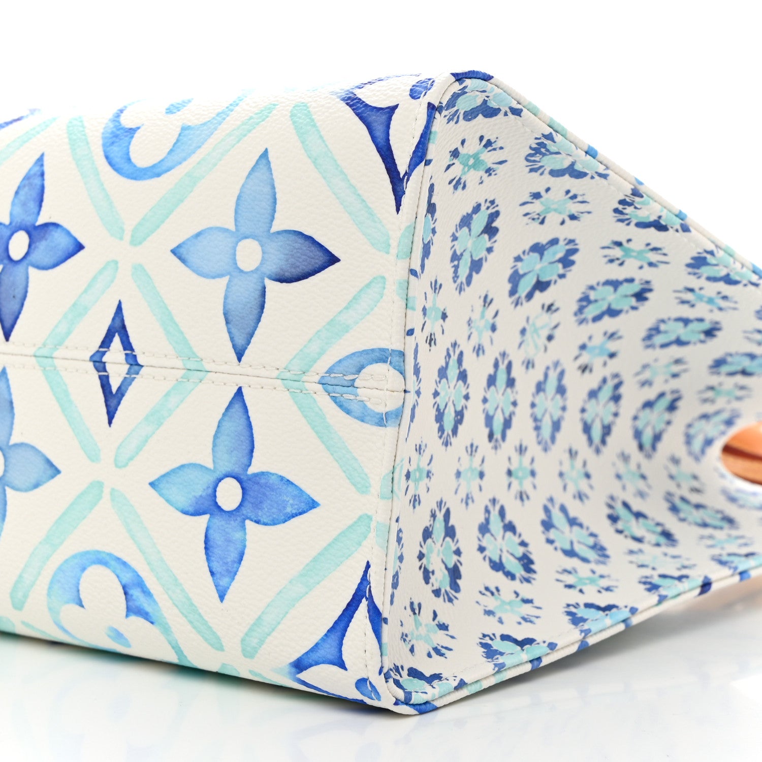 Louis Vuitton Monogram Tiles By The Pool Onthego MM Lagoon Blue 9 of 9
