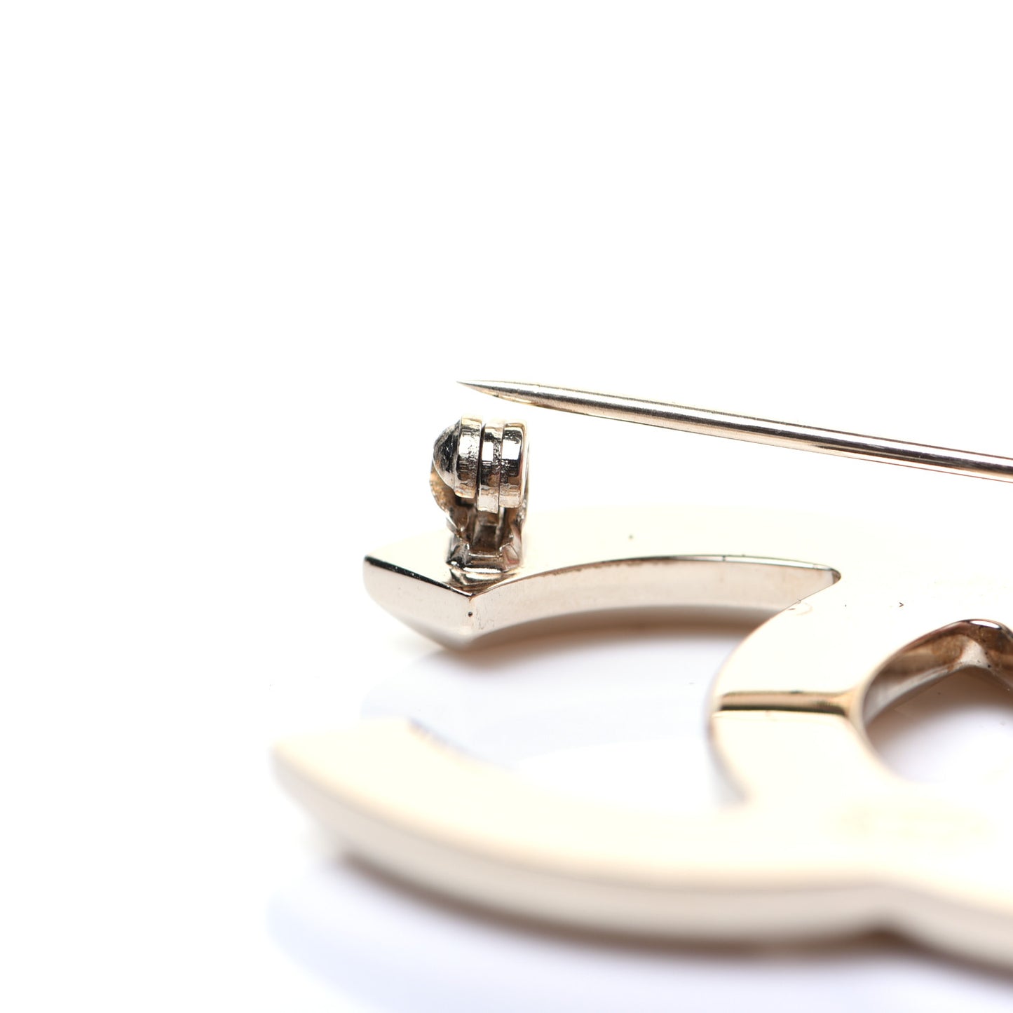 Metal CC Brooch Light Gold