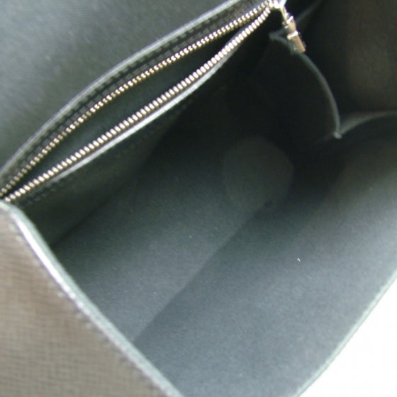 Louis Vuitton Taiga Yaranga Camera Bag 6 of 8