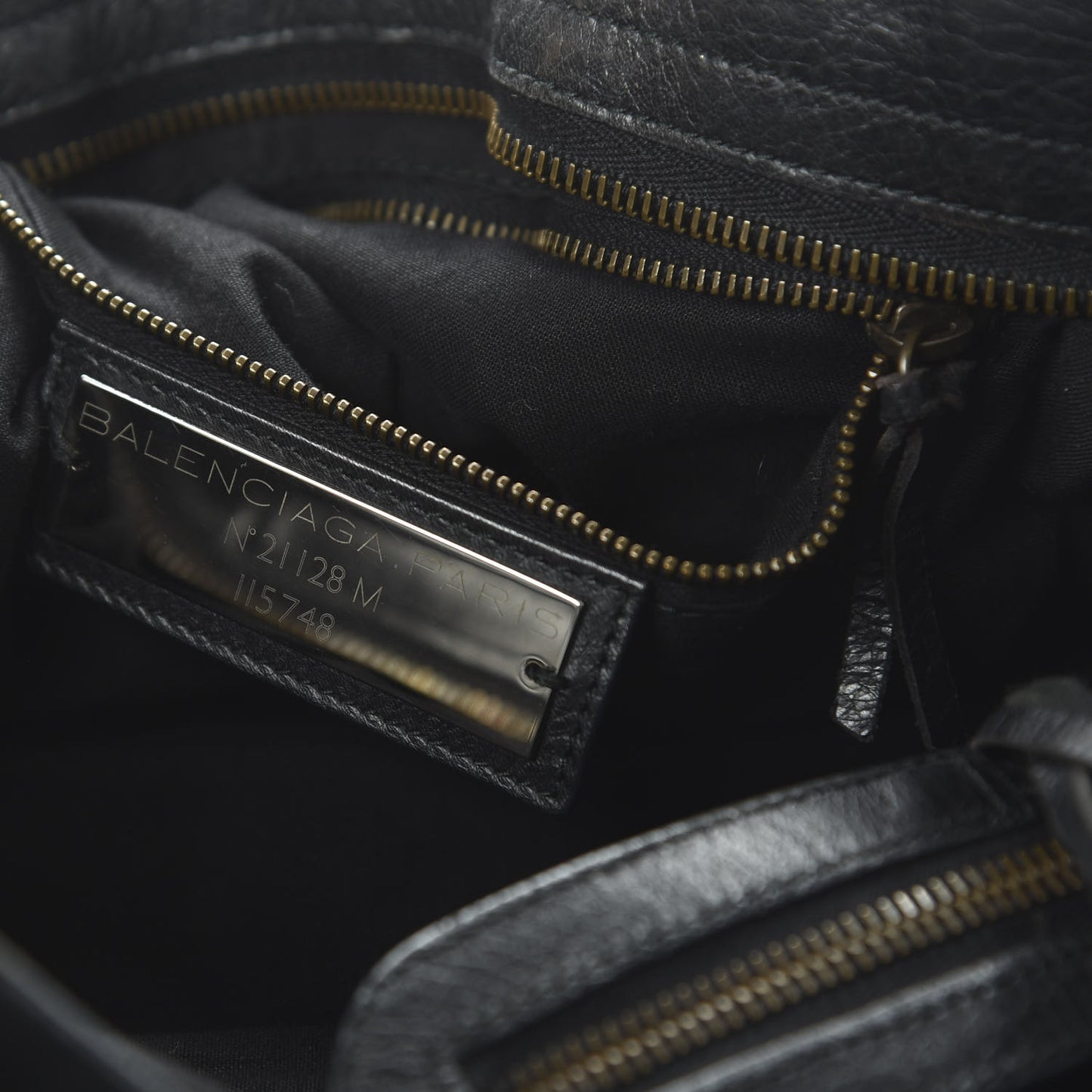 Agneau Classic Hardware City Black