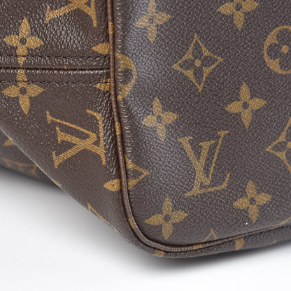 Louis Vuitton Monogram Neverfull MM 19 of 22