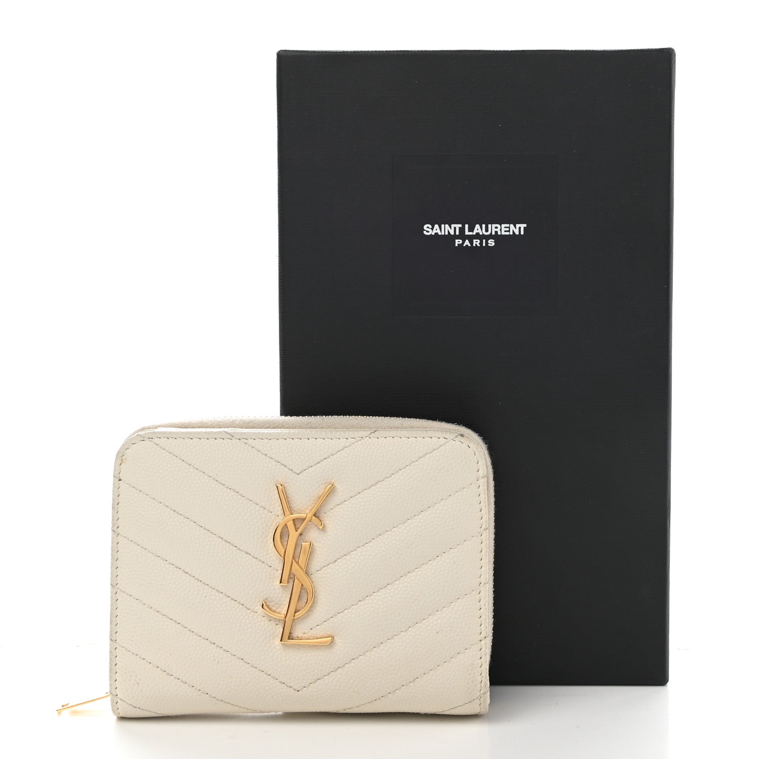 Saint Laurent Grain De Poudre Matelasse Chevron Monogram Compact Zip Around Wallet Crema Soft 9 of 9