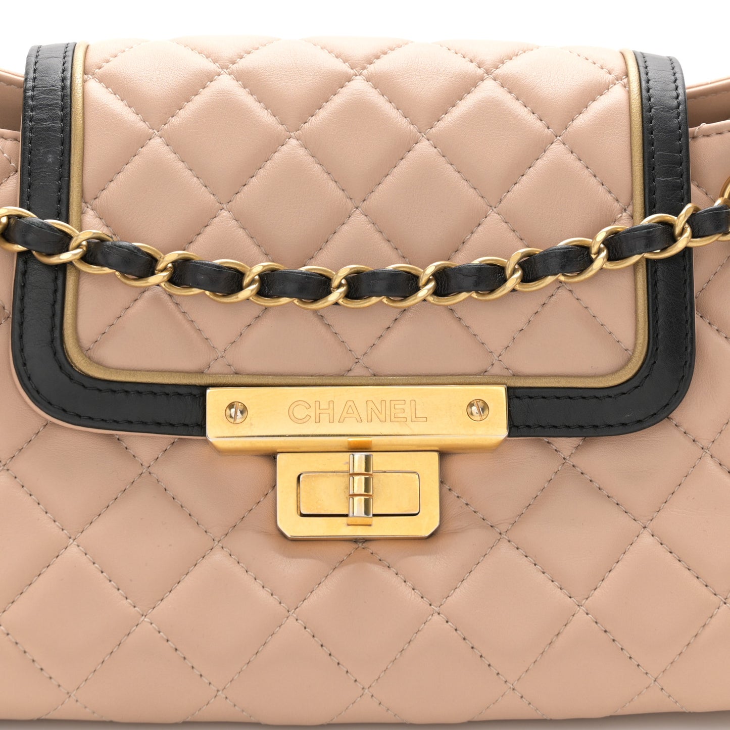 Lambskin Quilted East West Accordion Flap Beige