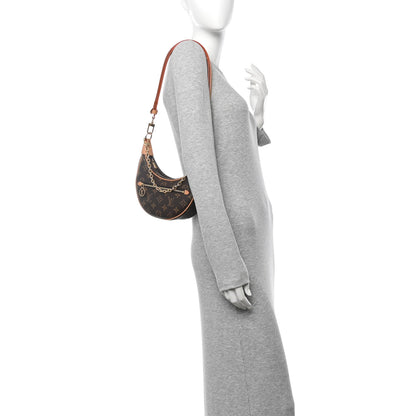 Louis Vuitton Monogram Loop 2 of 11