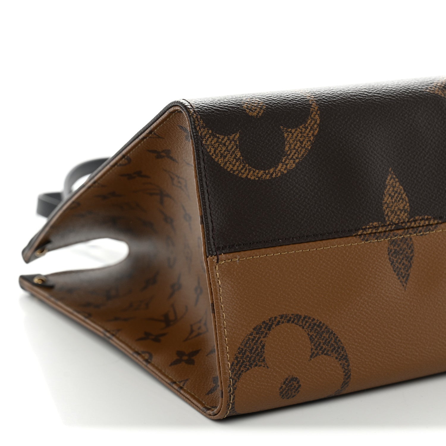 Louis Vuitton Reverse Monogram Giant Onthego MM 8 of 9