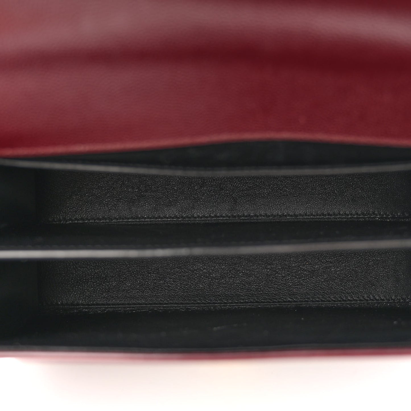 Grain de Poudre Medium Classic Monogram Cassandra Top Handle Rouge Legion