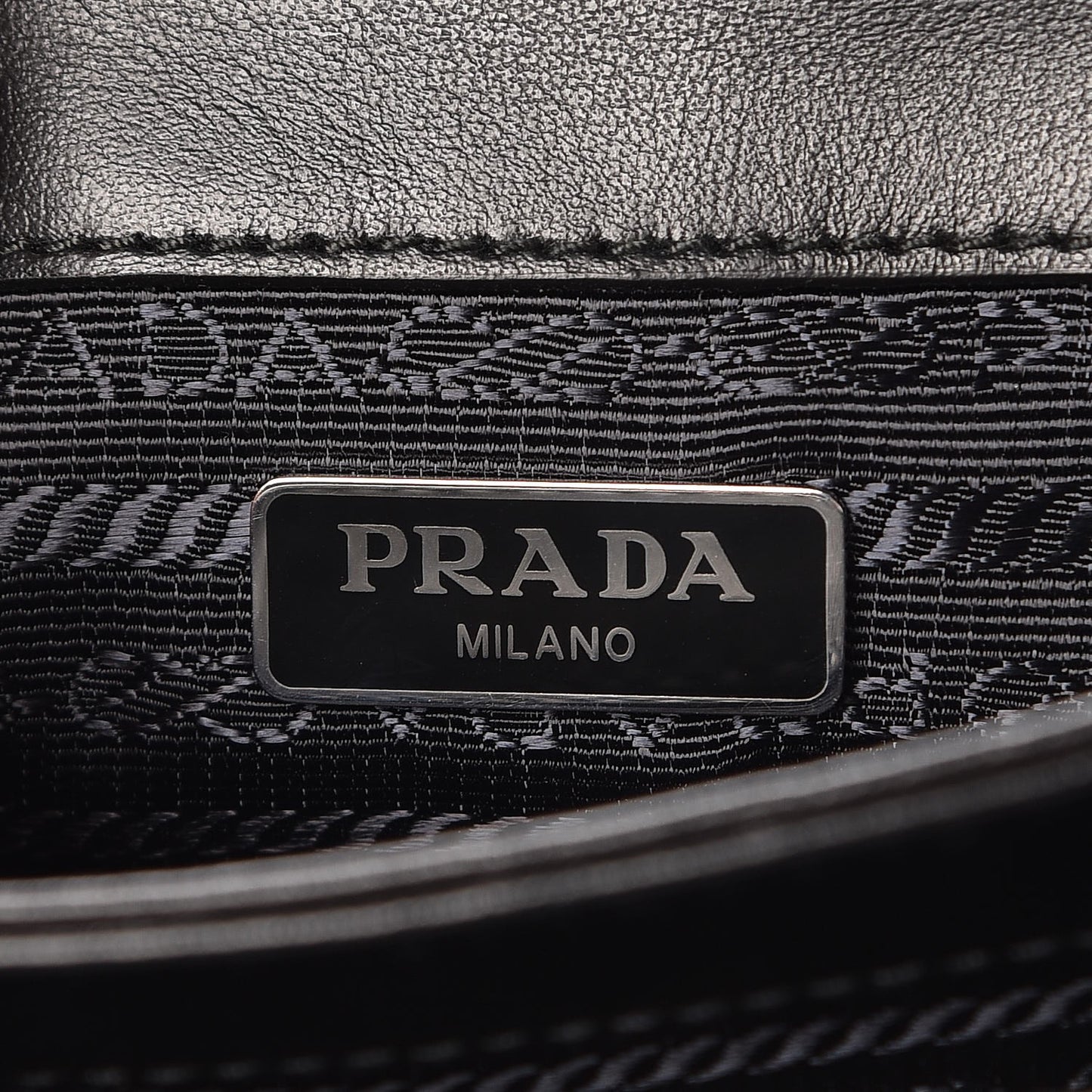 Saffiano Soft Calf Chain Crossbody Bag Black