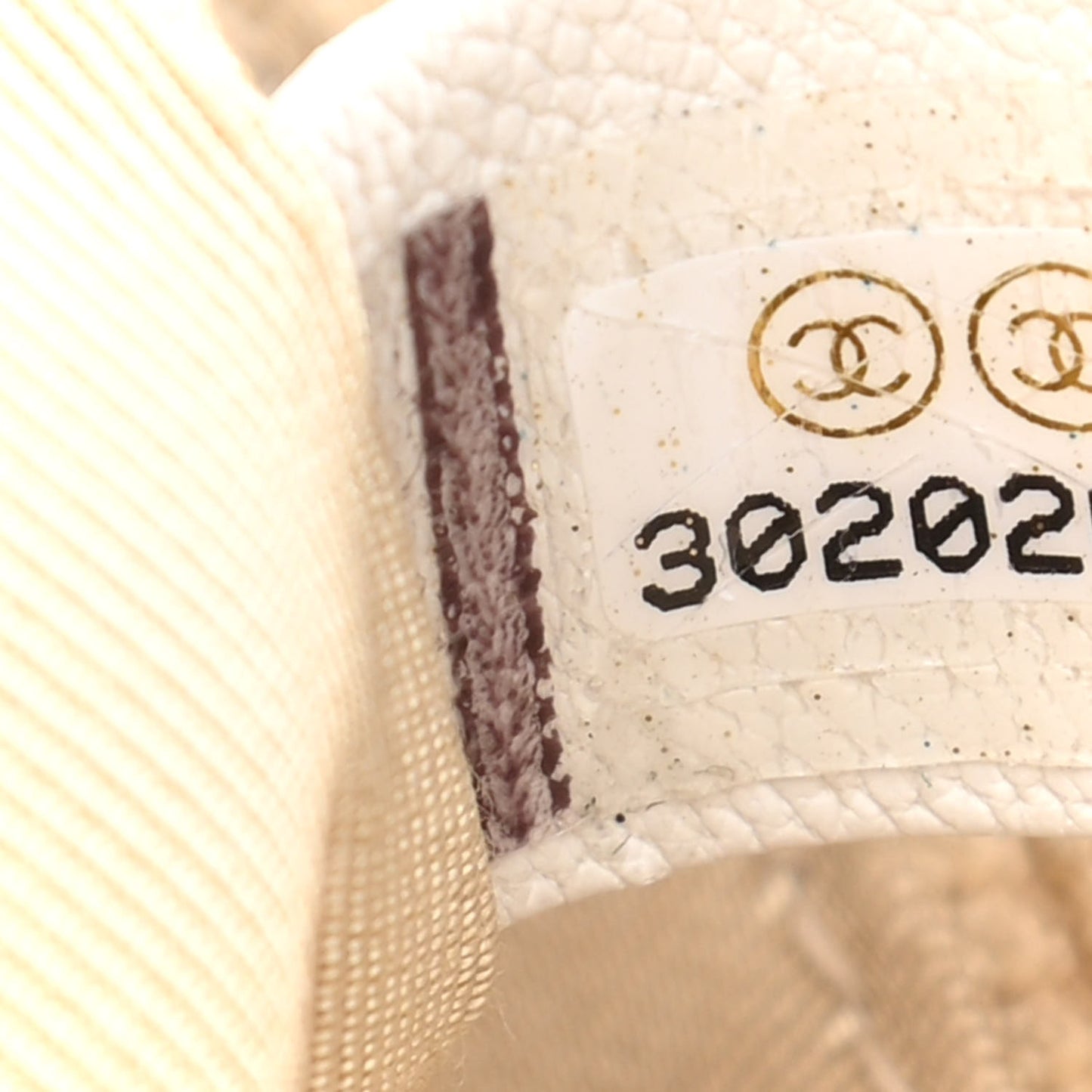 Goatskin Quilted Medium Chanel 19 Flap White