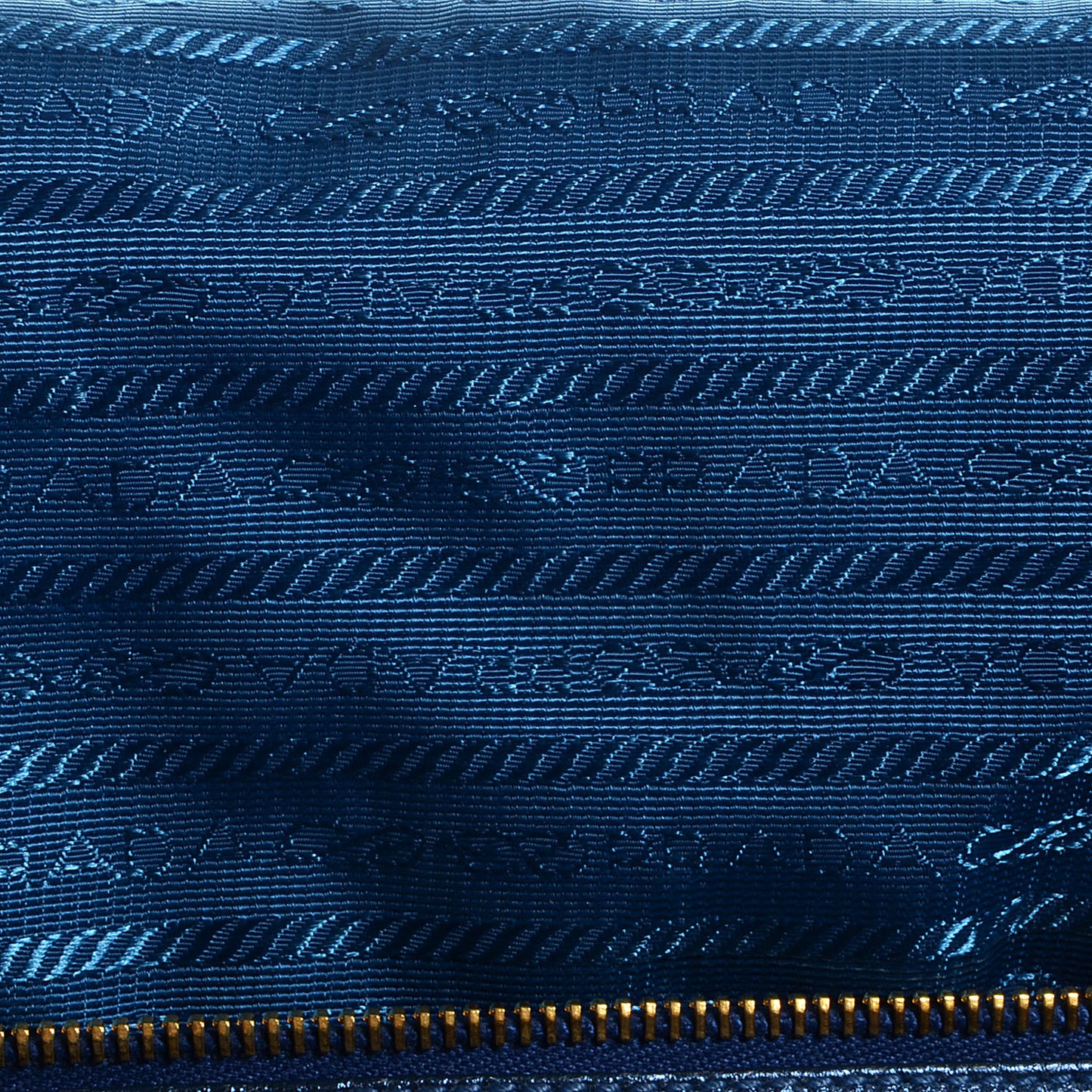 Vitello Daino Satchel Denim Mordore