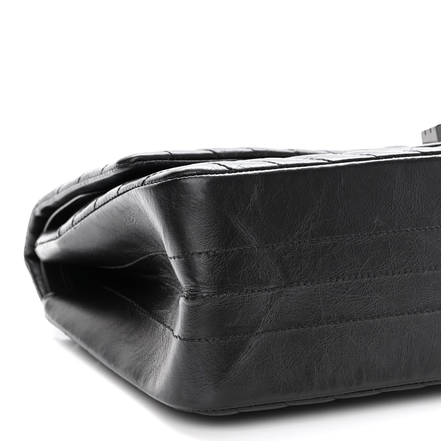 Aged Calfskin Chevron Quilted 2.55 Reissue 226 So Black