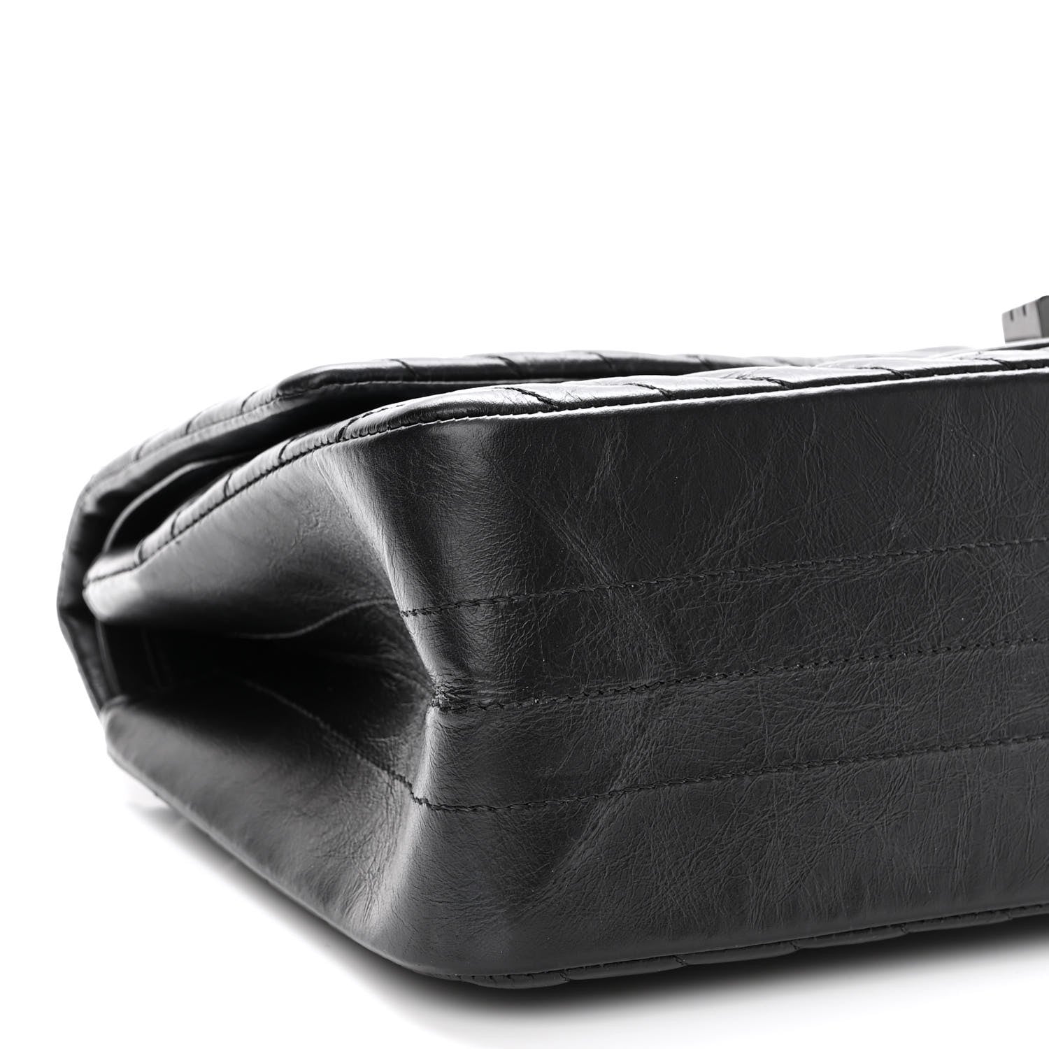 Chanel Aged Calfskin Chevron Quilted 2.55 Reissue 226 So Black 9 of 10