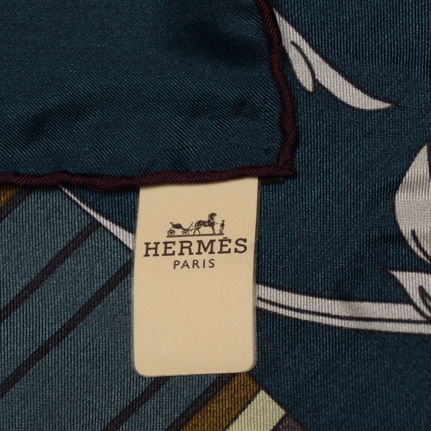 Plume Twill Silk Astrologie Nouvelle Scarf 140 Ardoise Aubergine Craie