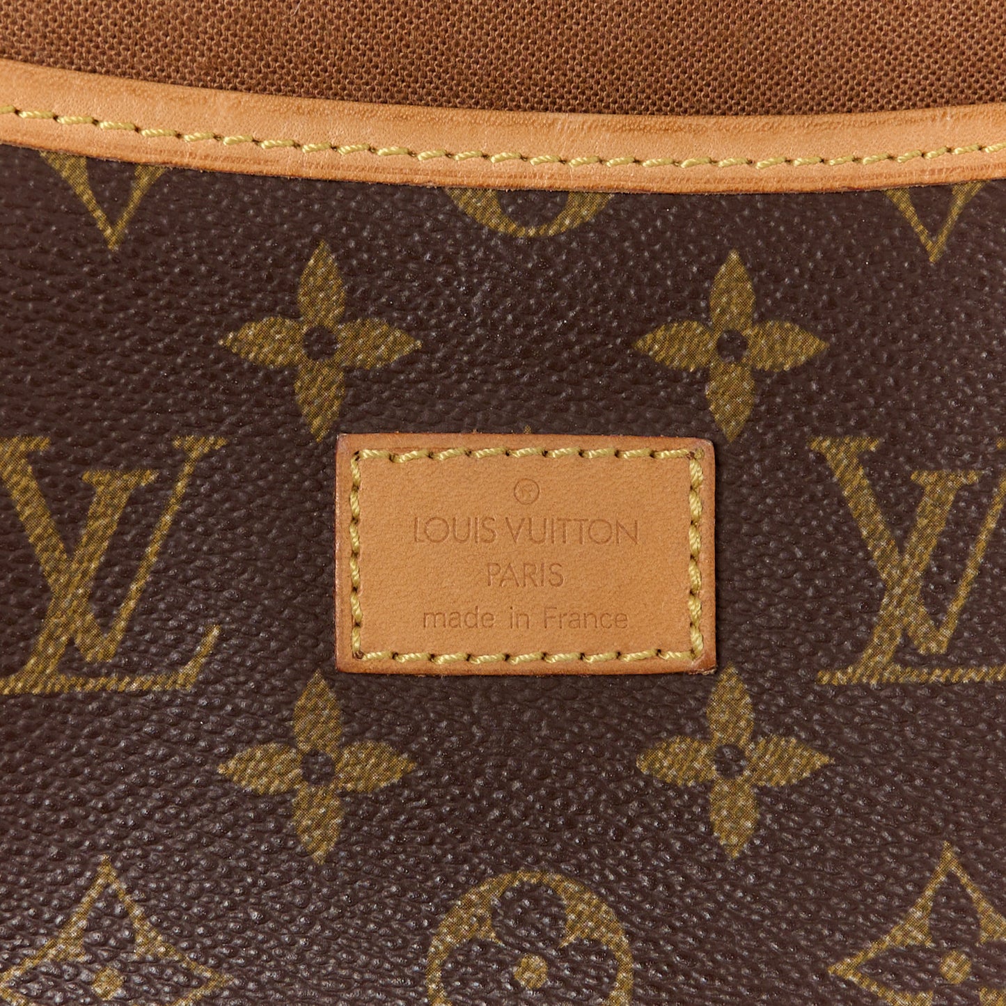 Monogram Saumur 35