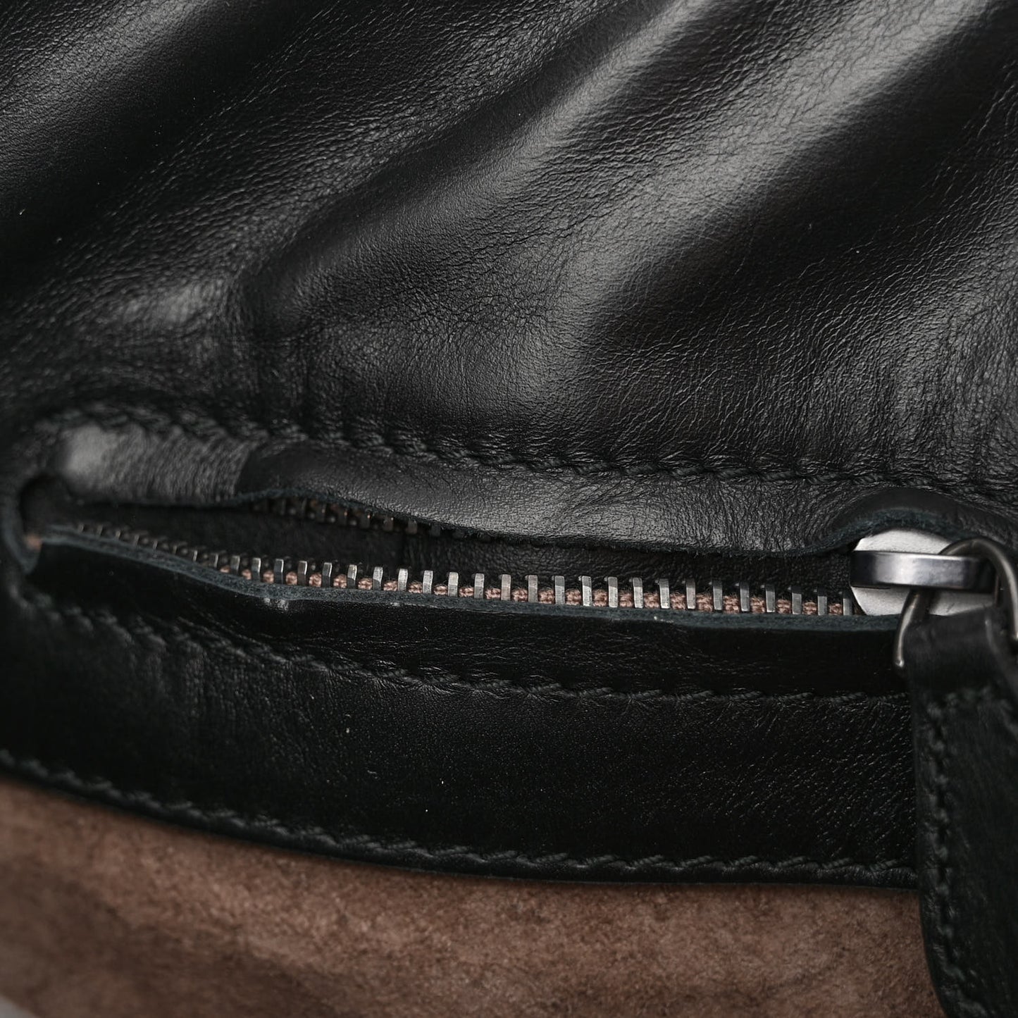 Light Calf Intrecciato Small Roma Black