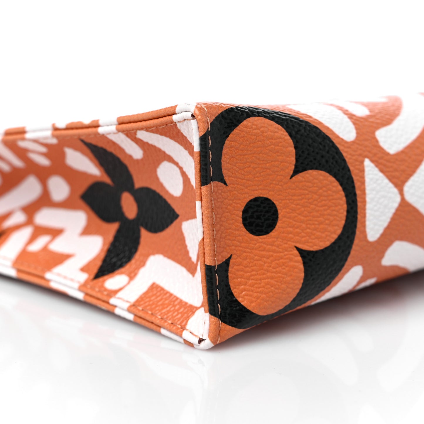 Monogram Giant Crafty Pochette Toiletry 26 Creme Caramel