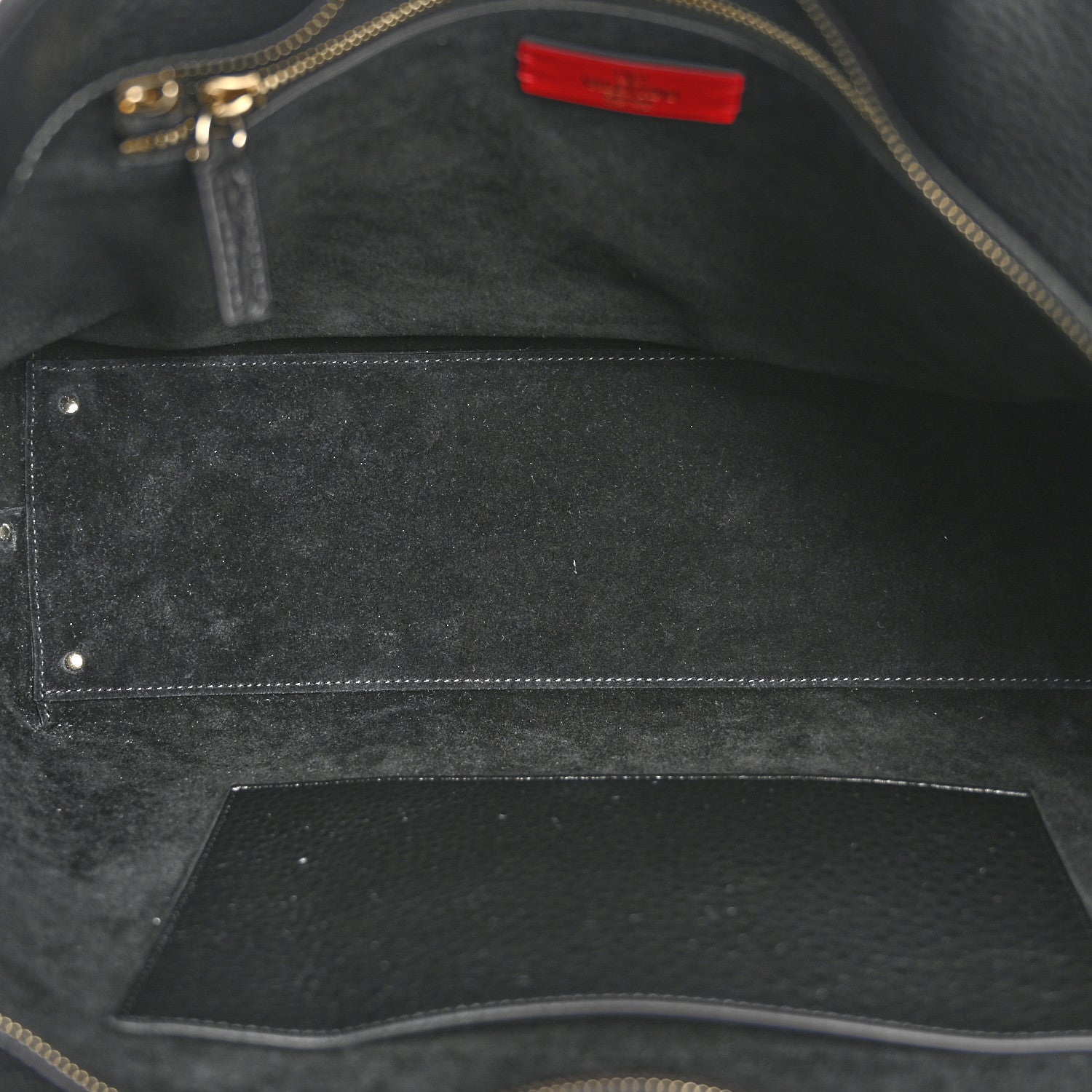 Valentino Garavani Grained Calfskin Rockstud Shopping Bag Black 5 of 10