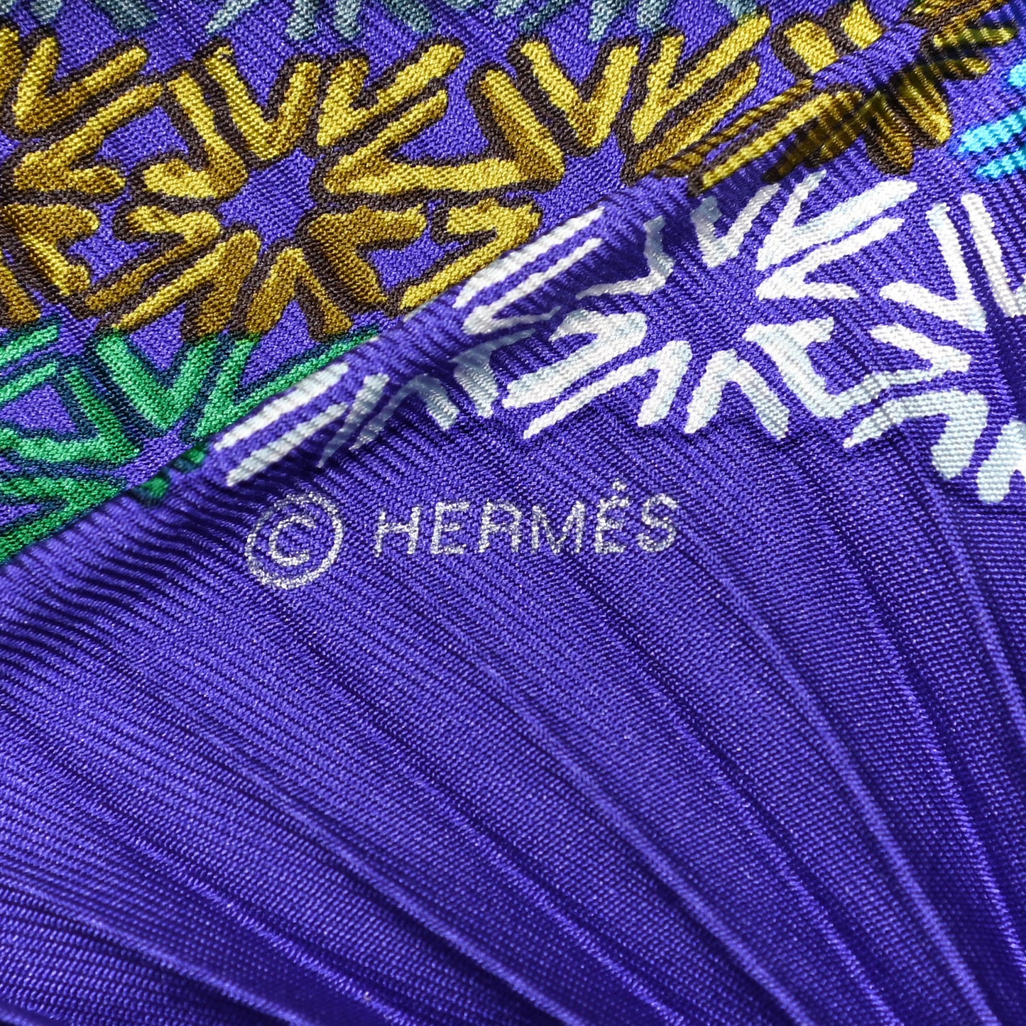 Silk Plisse Scarf 90