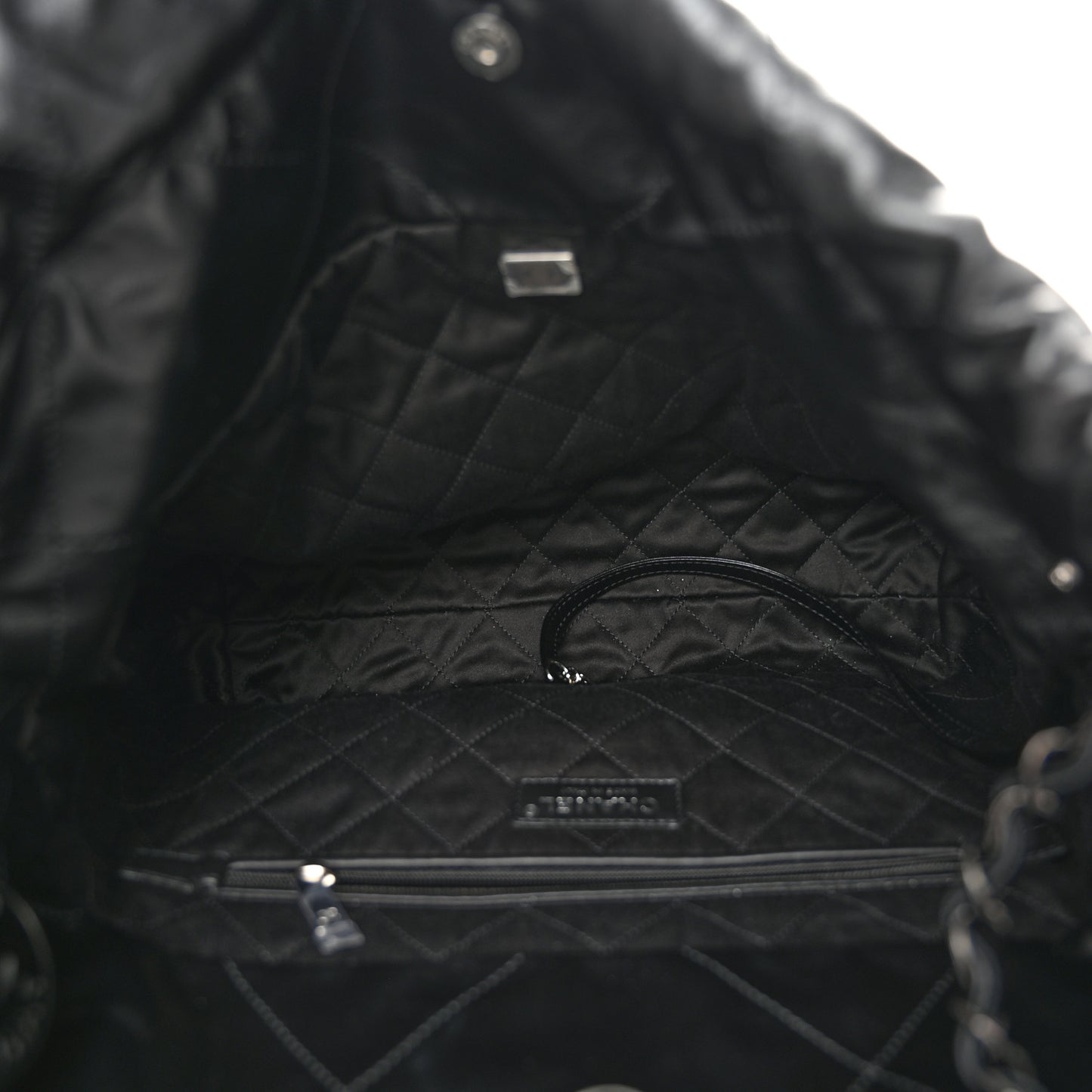 Shiny Calfskin Quilted Small Chanel 22 So Black