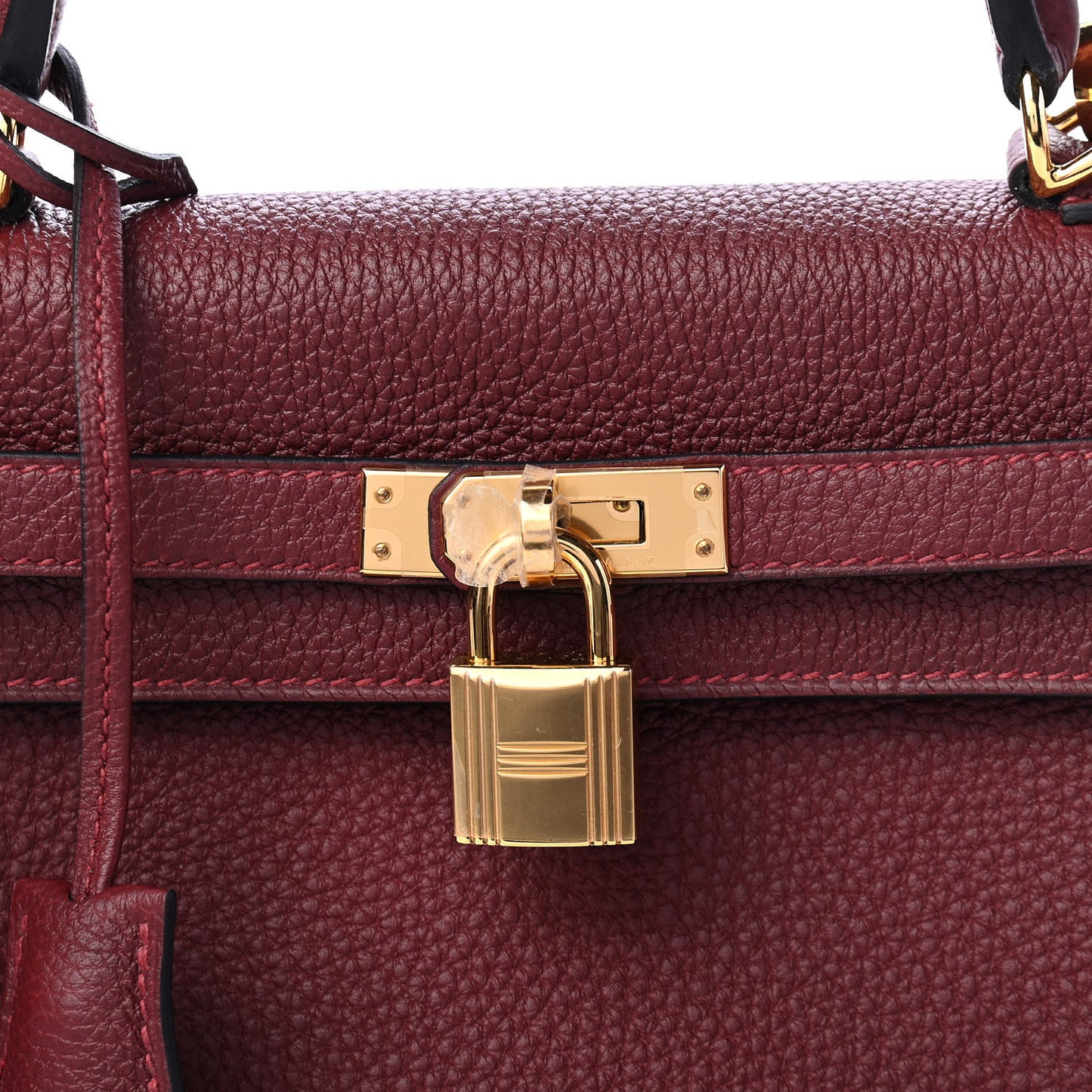 Togo Kelly Retourne 25 Rouge H