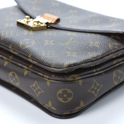 Louis Vuitton Monogram Pochette Metis 6 of 9