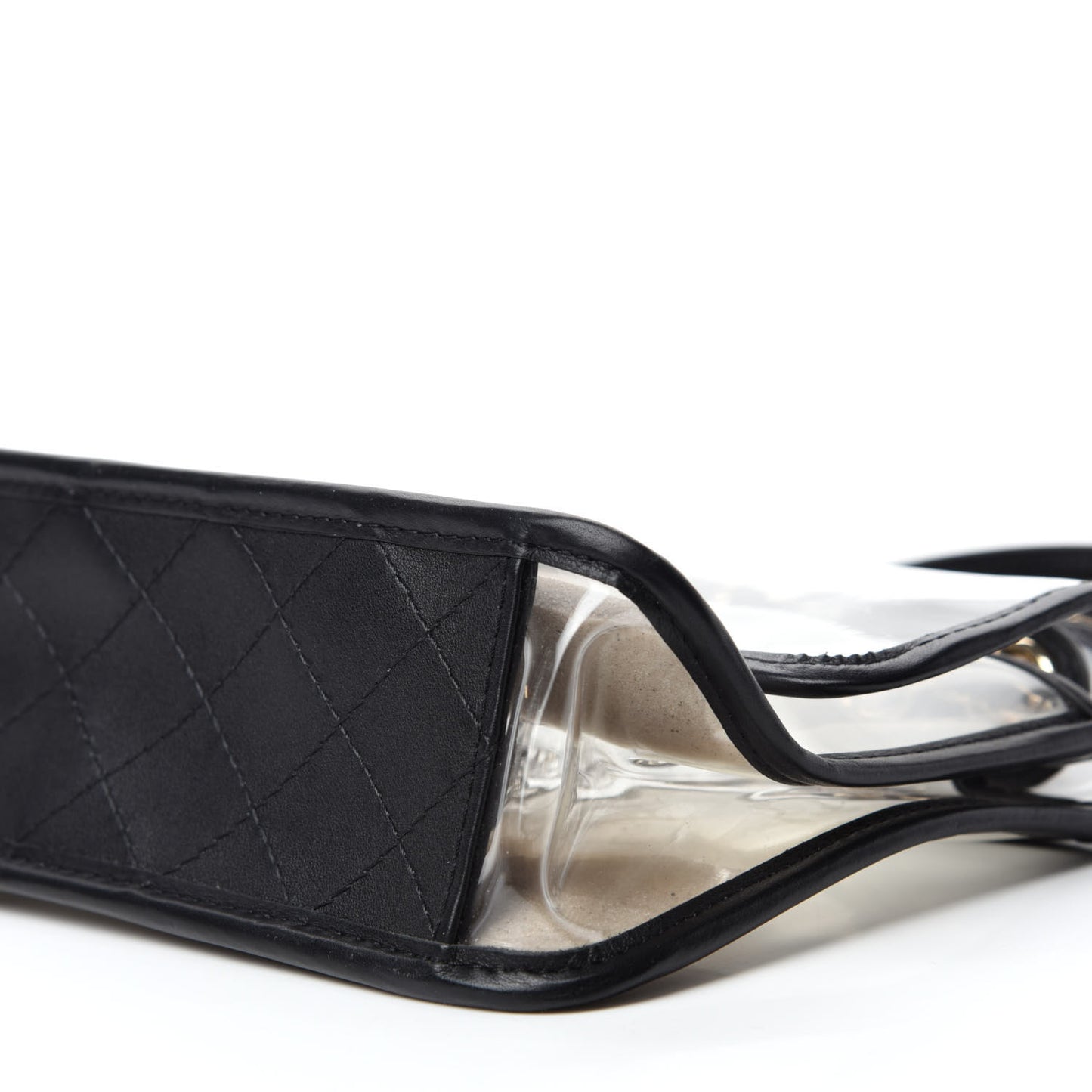 Lambskin PVC Medium Coco Sand Flap Black