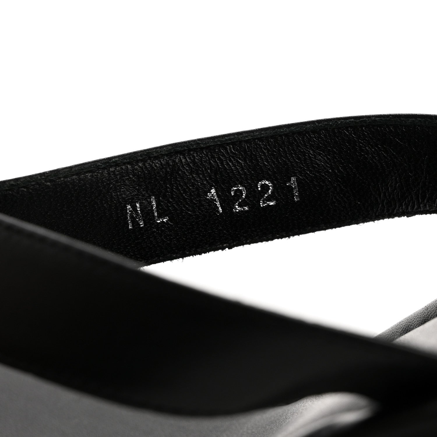 Louis Vuitton Calfskin Signature Thong Sandal 40 Black 8 of 9
