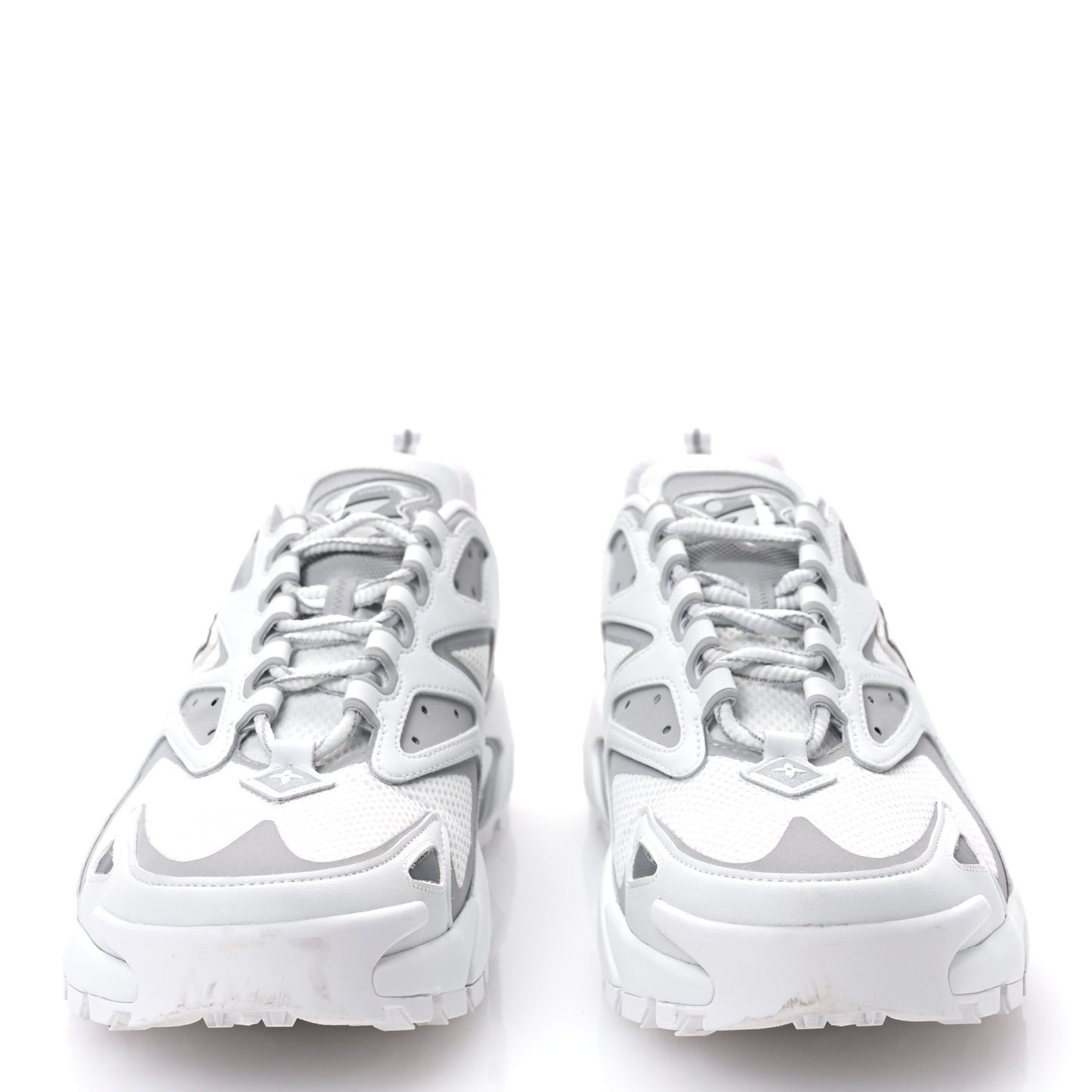 Calfskin Mesh Mens LV Runner Tatic Sneakers 9 White