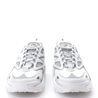 Louis Vuitton Calfskin Mesh Mens LV Runner Tatic Sneakers 9 White 2 of 9