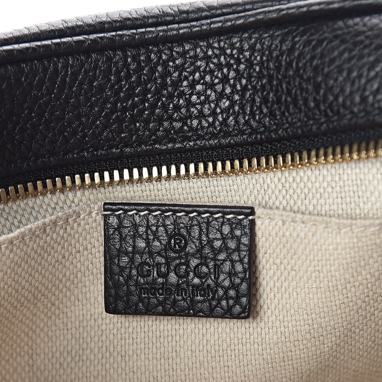 Pebbled Calfskin Small Soho Disco Bag Black