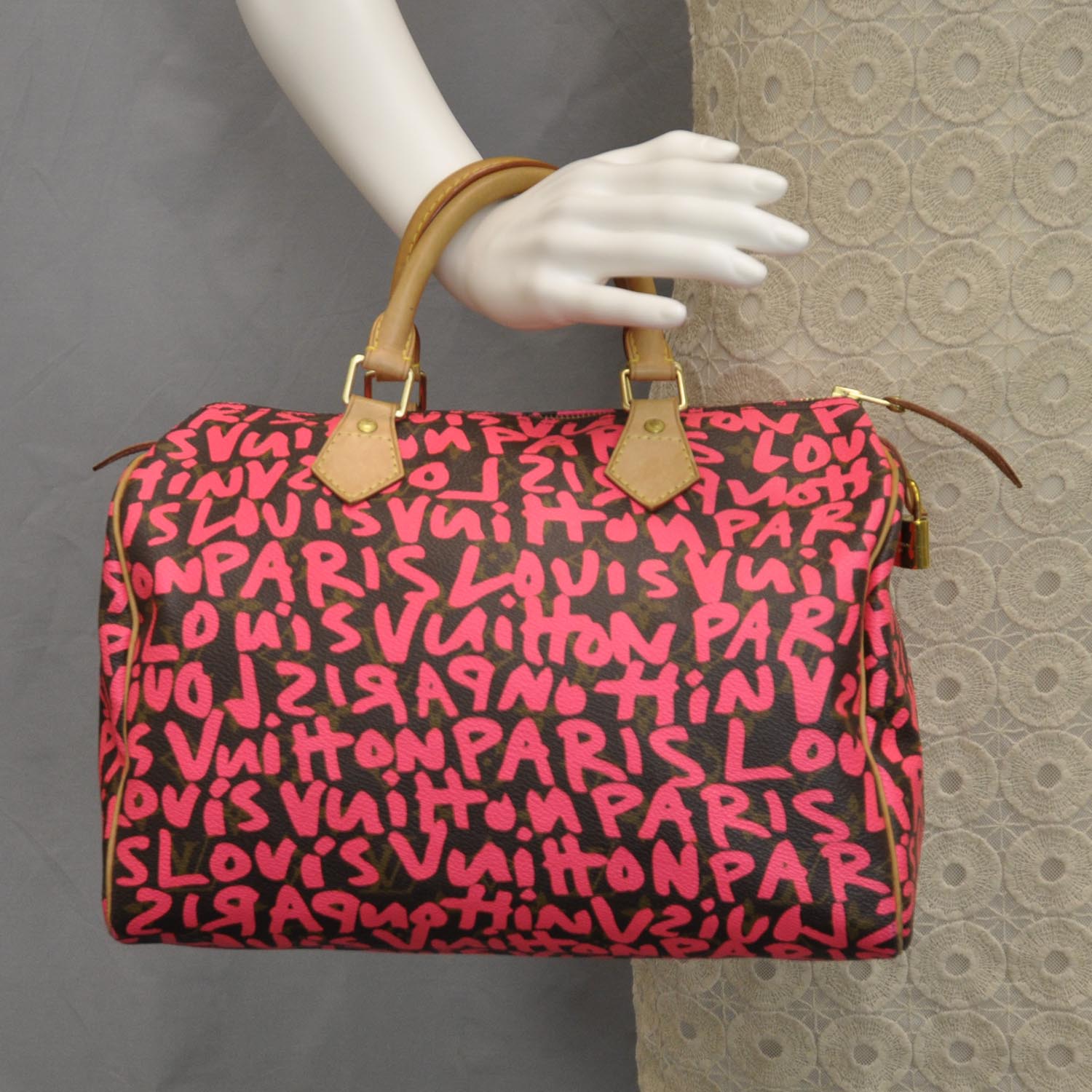 Louis Vuitton Monogram Graffiti Speedy 30 Fuchsia 2 of 11
