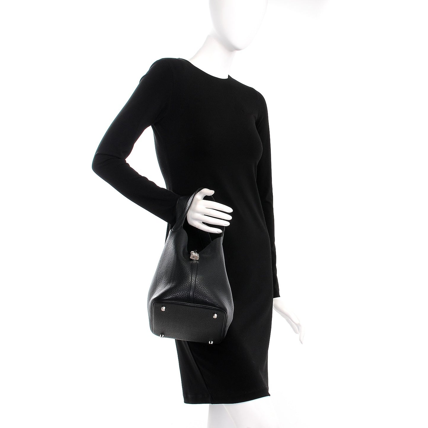 Taurillon Clemence Picotin Lock 22 MM Black