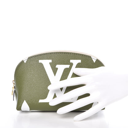 Louis Vuitton Monogram Giant Cosmetic Pouch Kaki 2 of 7