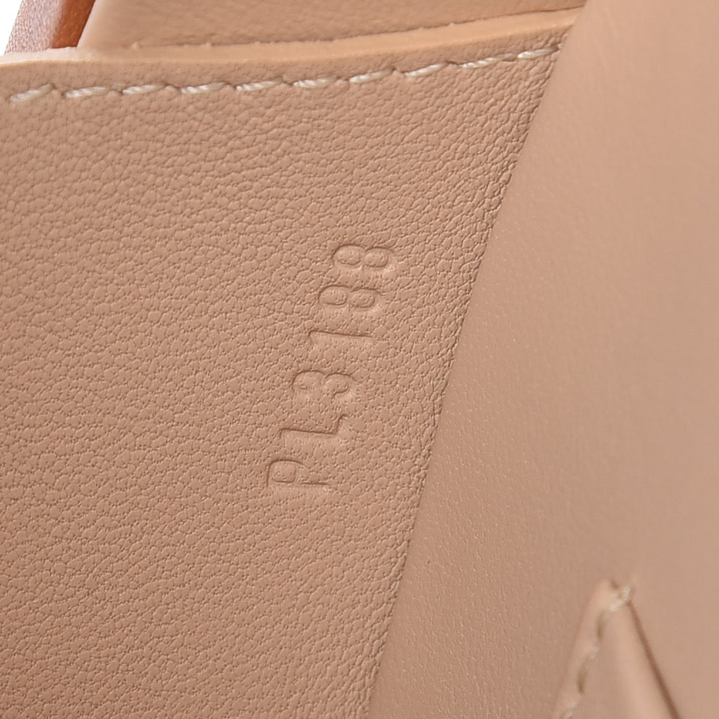 Calfskin Catogram Petite Boite Chapeau Tan
