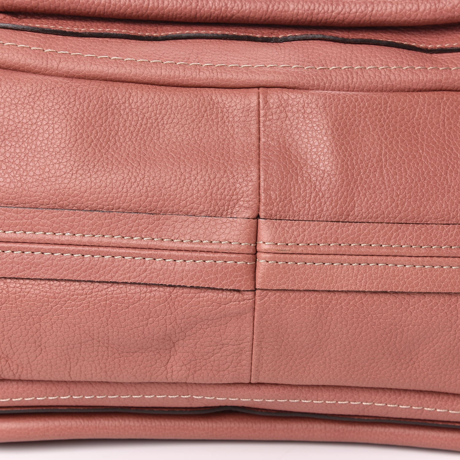 Chloe Calfskin Medium Paraty Lychee 15 of 15