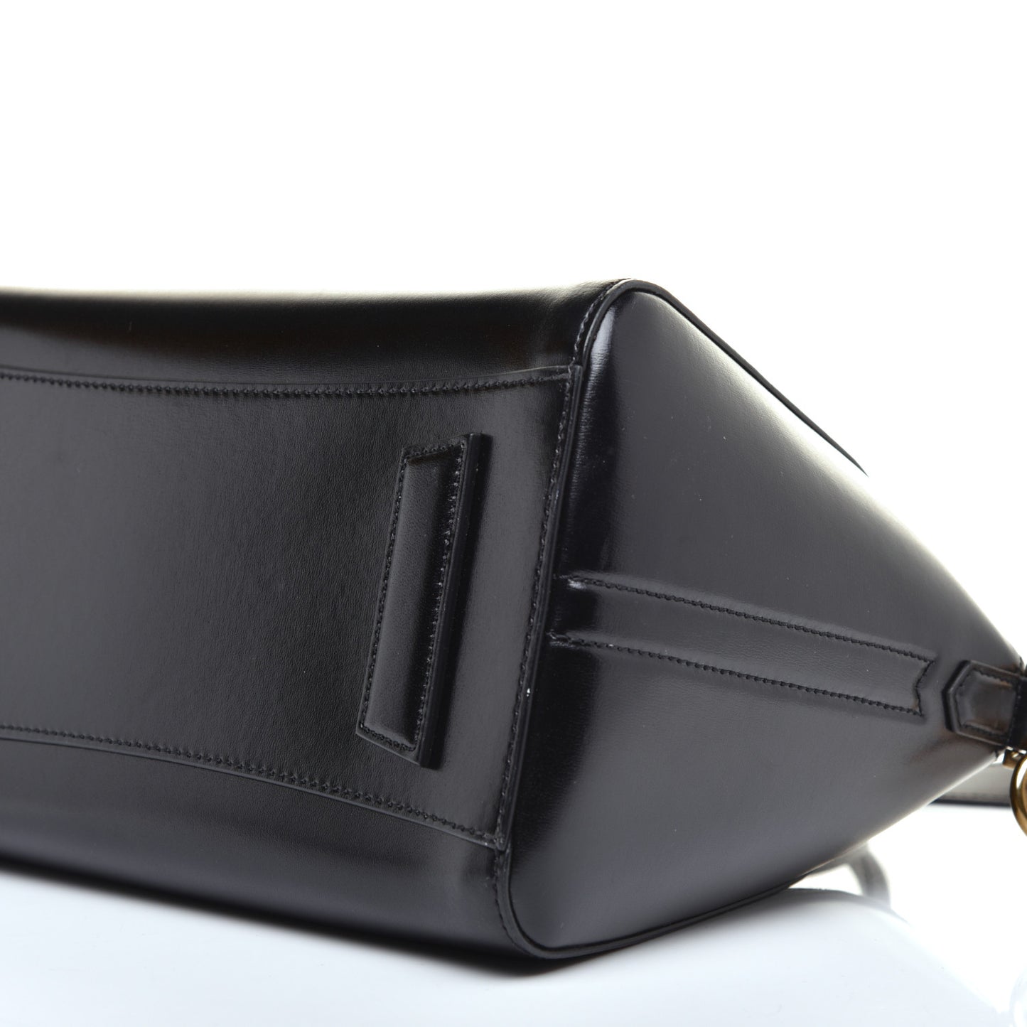 Shiny Lord Calfskin Small Antigona Black