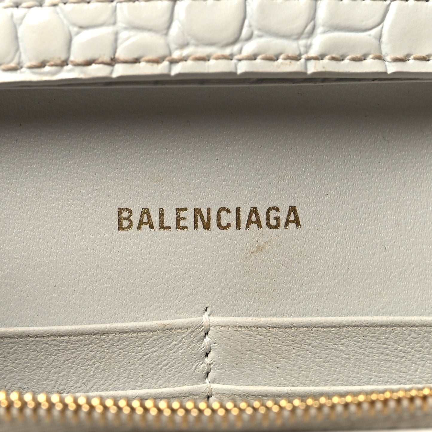 Shiny Calfskin Crocodile Embossed Hourglass Chain Bag White