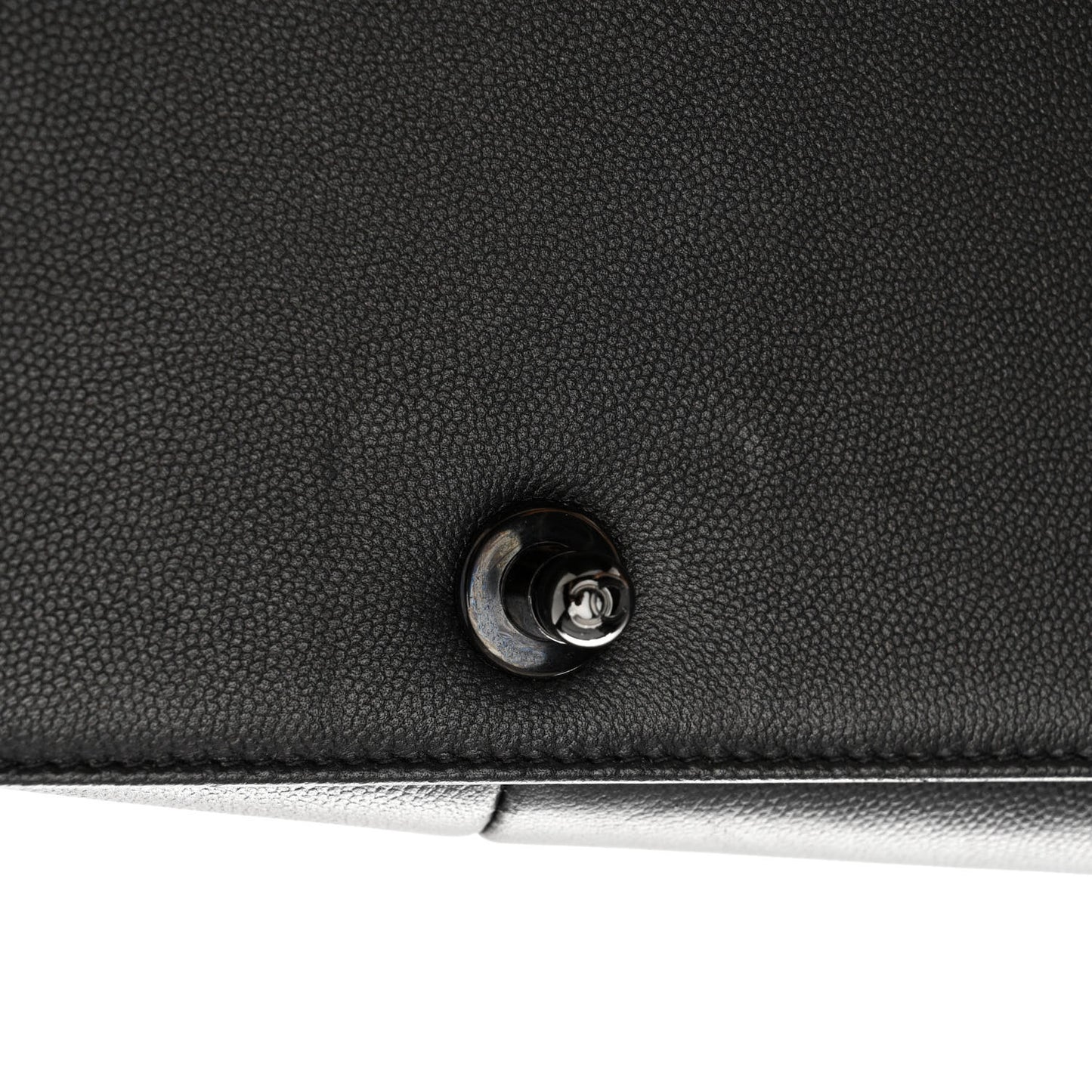 Caviar Quilted New Medium Boy Flap So Black