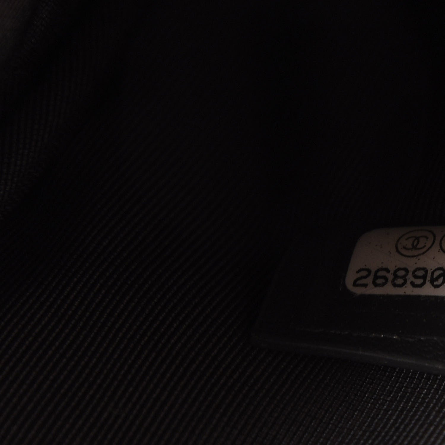 Chanel Iridescent Caviar Quilted Medium Boy Cosmetic Case Grey 7 of 7