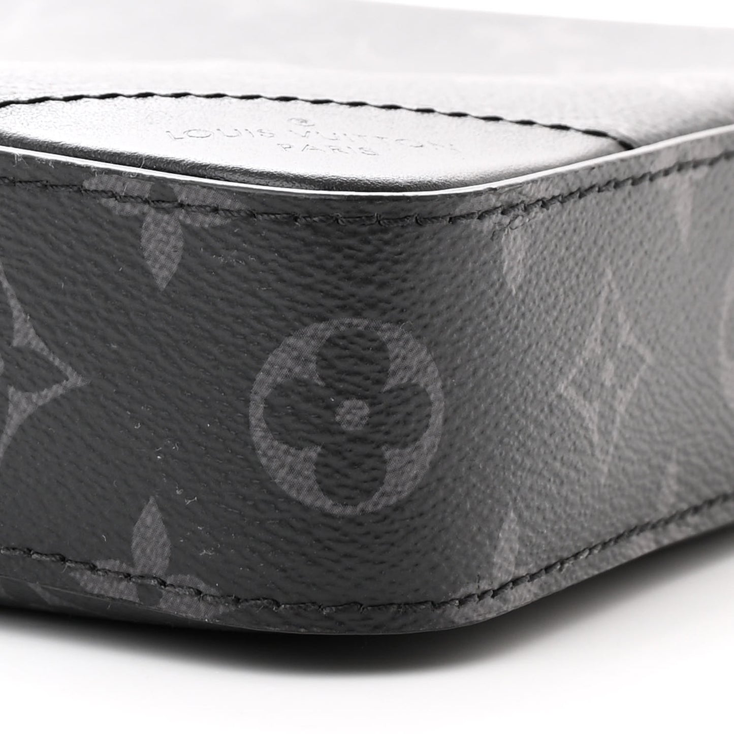 Reverse Monogram Eclipse Trio Messenger