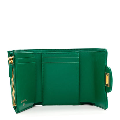 Chanel Aged Calfskin Quilted Reissue Compact Wallet Green 6 of 8