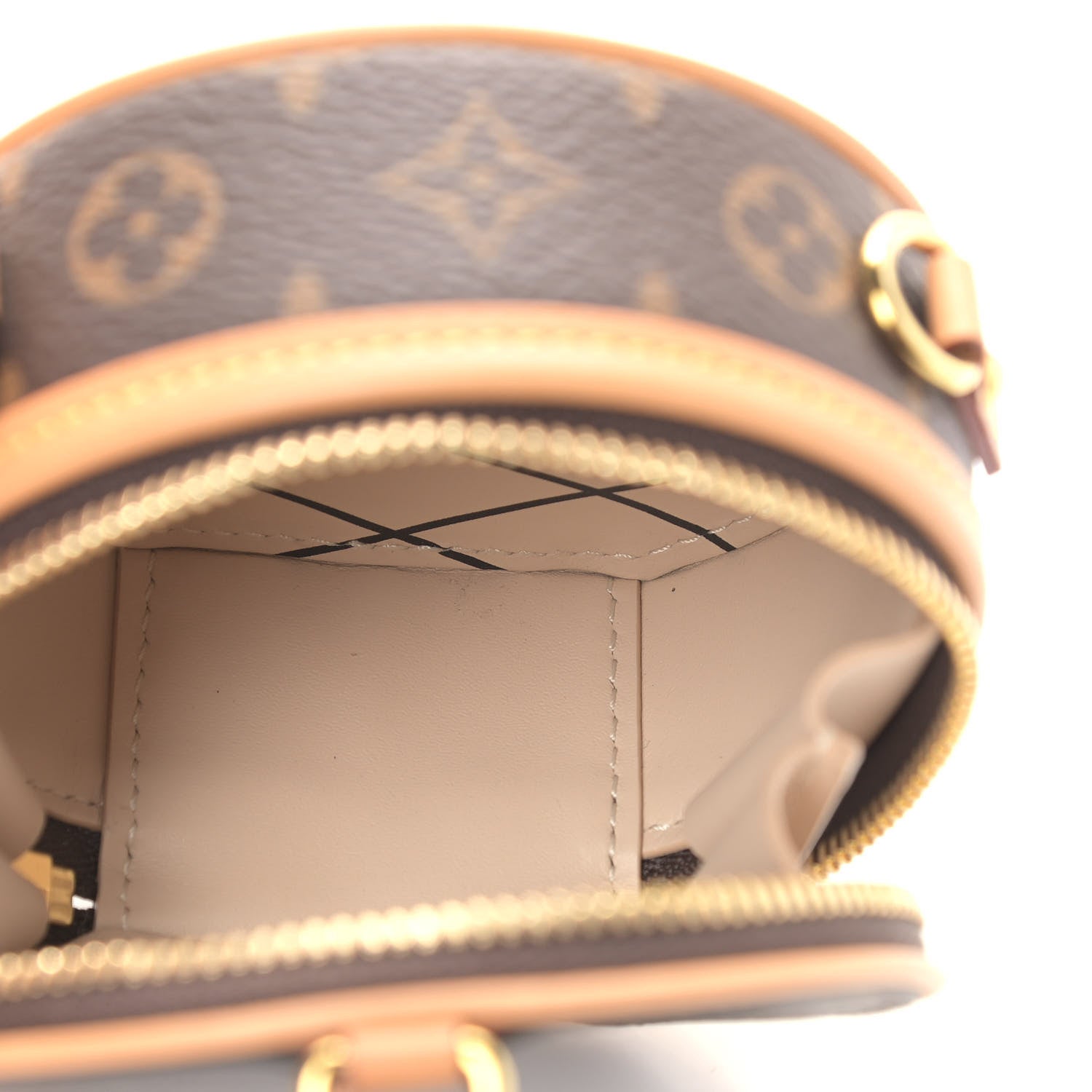 Louis Vuitton Monogram Boite Chapeau Necklace 5 of 9
