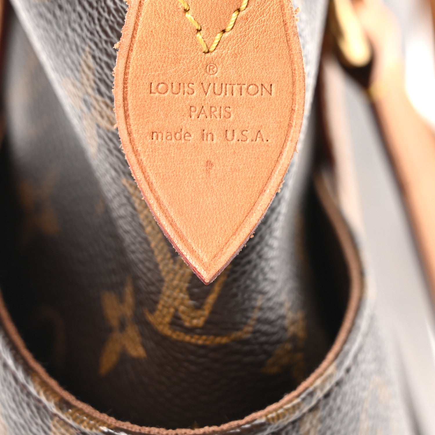 Louis Vuitton Monogram Totally PM 6 of 9