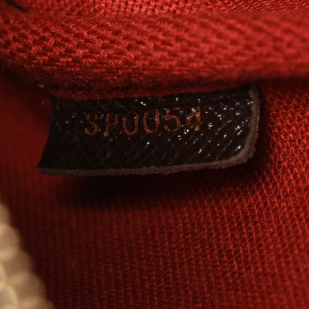 Damier Ebene Bucket Pochette Accessories