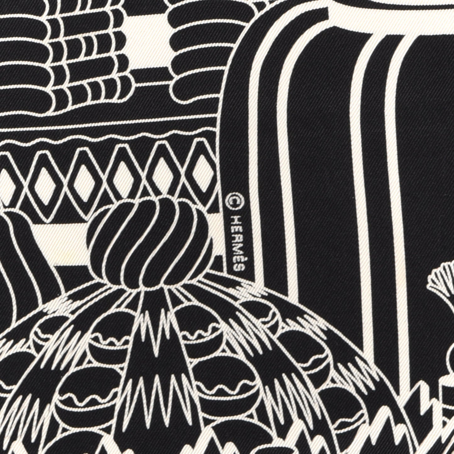 Silk La Patisserie Francaise Scarf 90 Black Creme