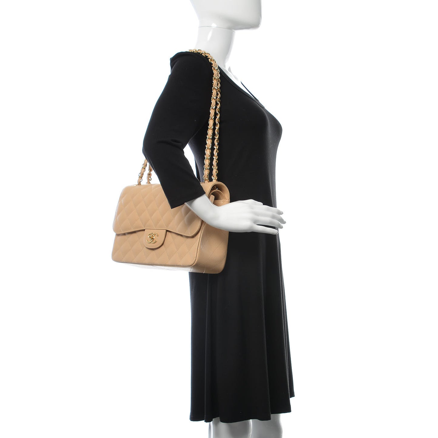 Caviar Quilted Jumbo Double Flap Beige Clair