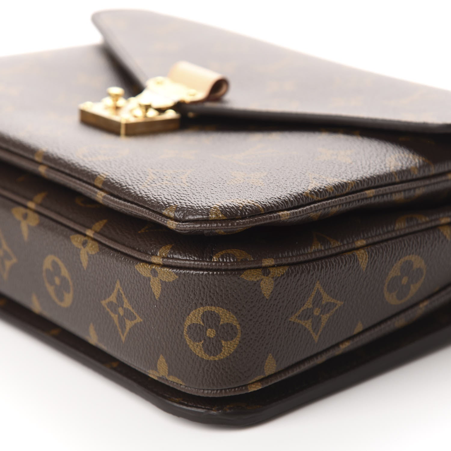 Louis Vuitton Monogram Pochette Metis 7 of 9
